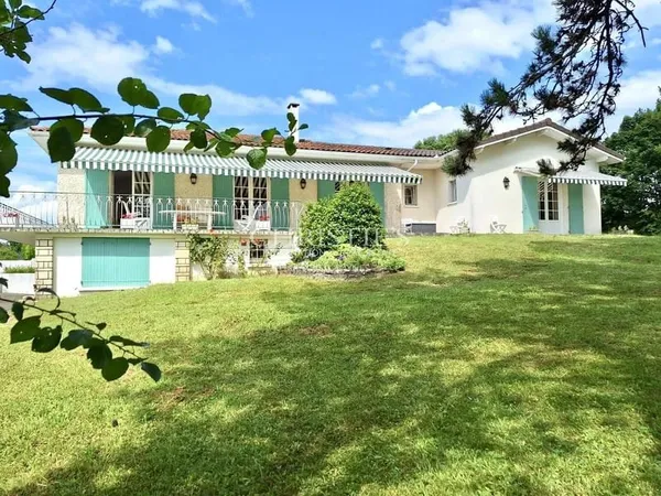 Villa au sein d'un parc privé, proche plage - Saint-Palais-sur-Mer