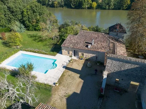 Propriété 10 pièces 540 m²
