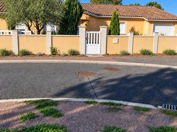 Maison familiale 110 m² avec piscine - 3 chambres - terrain 731 m²