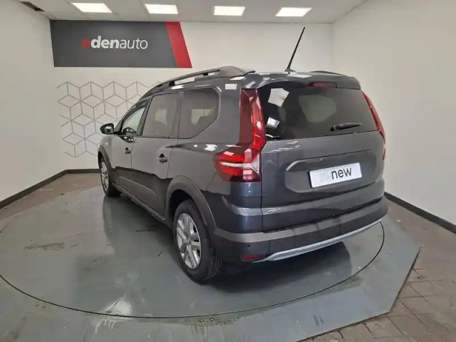 Dacia Jogger eco-g 100 5 places — photo 3