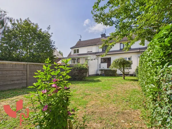 Maison 4 pièces, jardin, garage et parking