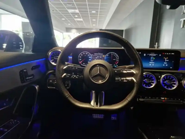 Mercedes Cla 250 e shooting brake amg l — photo 19