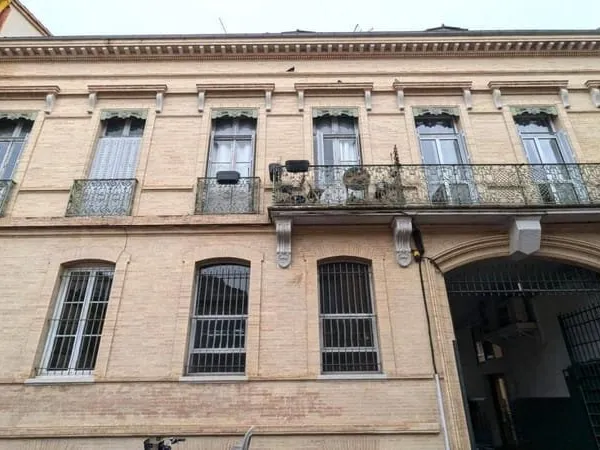 Bureau 128 m²