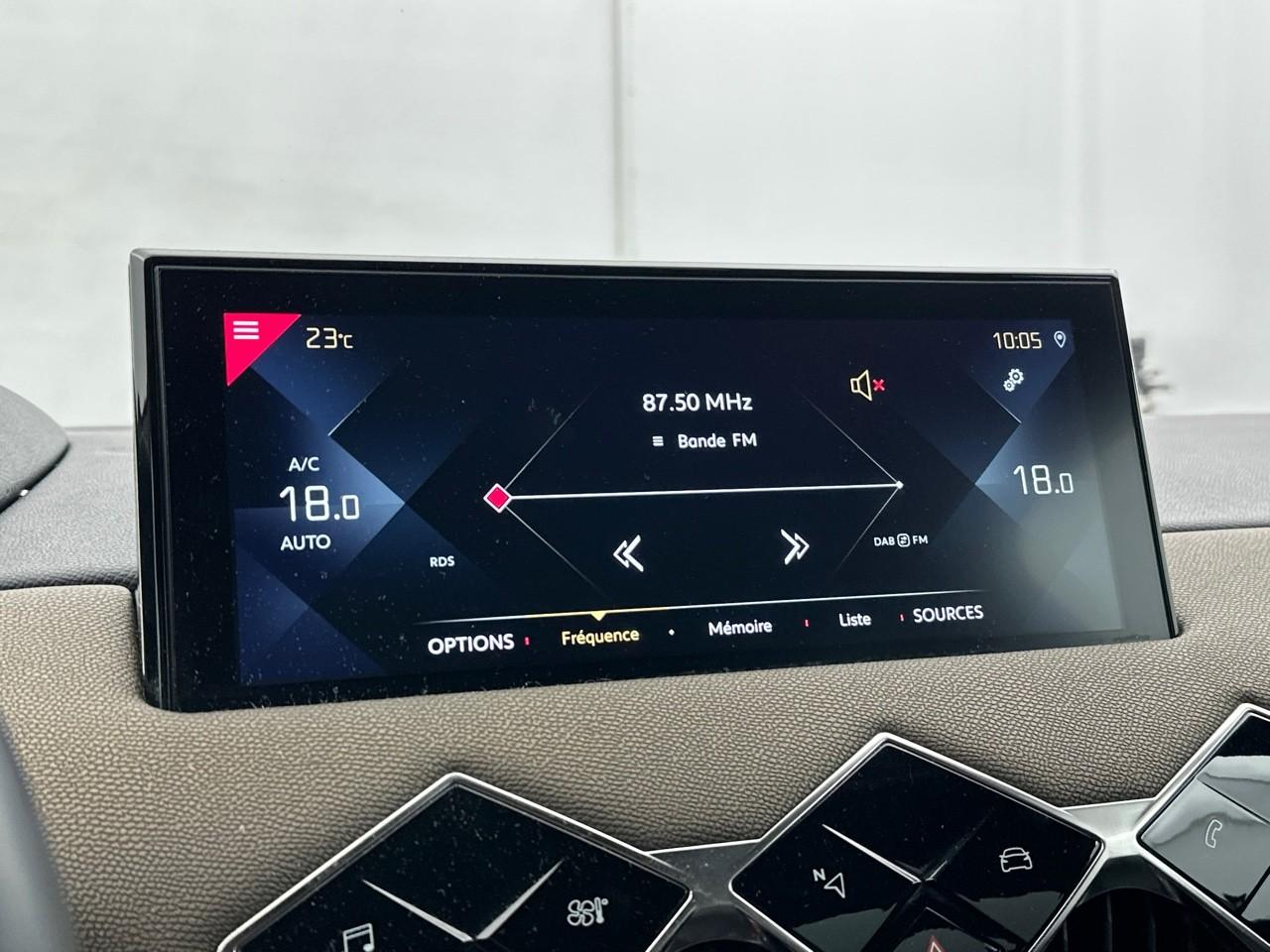 Ds Ds 3 crossback puretech 130 eat8 grand chic — photo 23