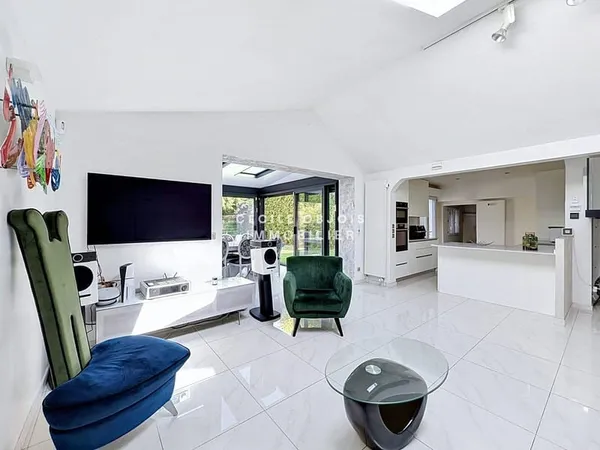 Maison 7 pièces 162 m²