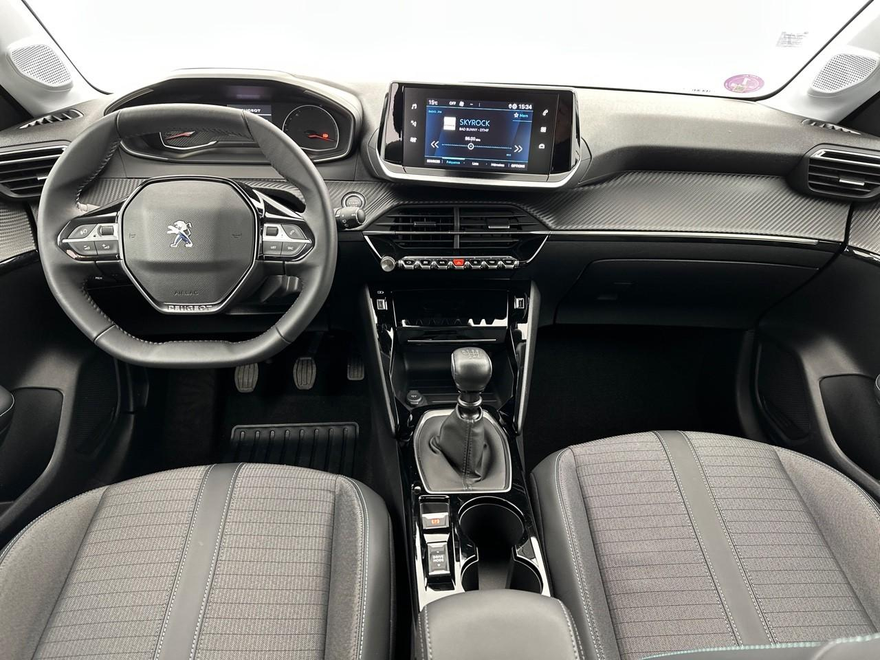 Peugeot 208 puretech 100 s&s bvm6 allure — photo 12