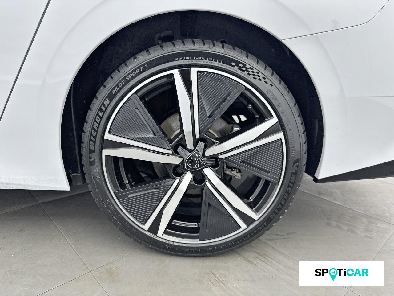 Peugeot 308 sw 1.2 hybrid 145ch gt e-dcs6 — photo 11