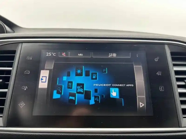 Peugeot 308 1.2 puretech 110ch s&amp;s bvm5 — photo 22