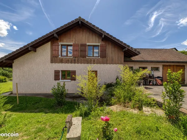 Maison 6 pièces 185 m²
