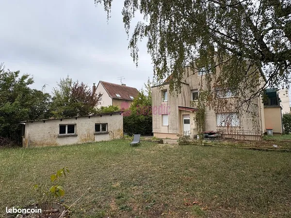 Immeuble 9 pièces 245 m²