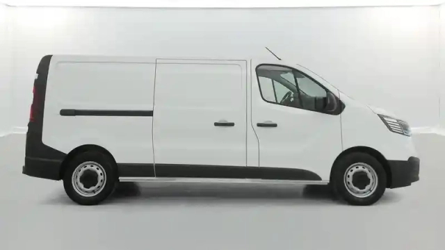 Renault Trafic fgn l2h1 3000 kg blue dci 130 — photo 6