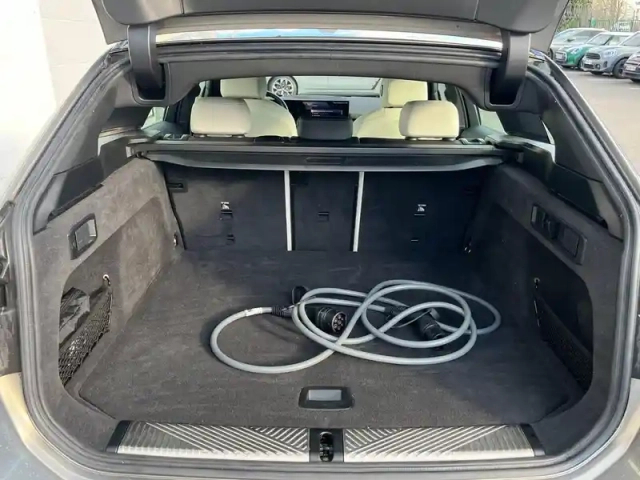 Bmw Serie 5 série 5 touring i5 340ch m sport edrive40 — photo 25
