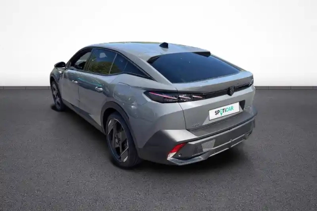 Peugeot 408 plug-in hybrid 225 ch e-dcs7 — photo 4