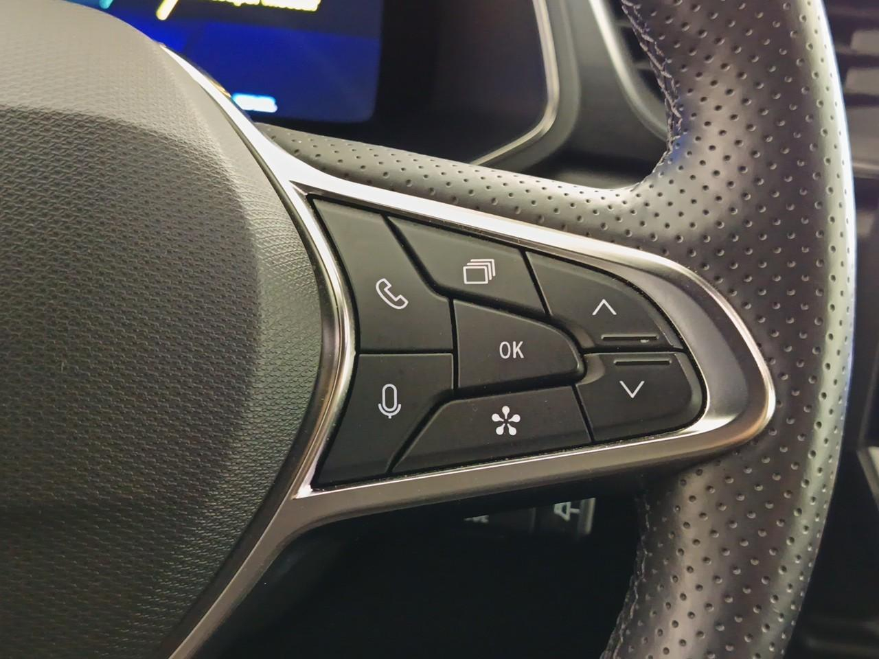 Renault Symbioz e-tech full hybrid 145 iconic — photo 16