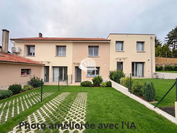 Maison de ville 2P avec jardin refaite à neuf.