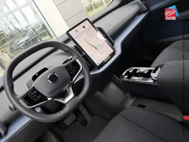 Volvo Ex30 single extended range 272ch plus — photo 15