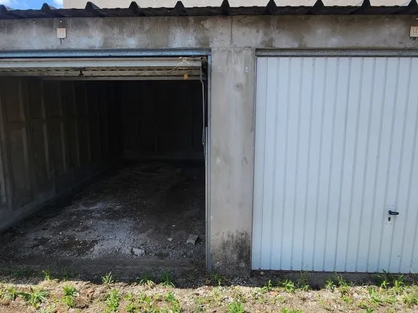 Locations garages / boxes