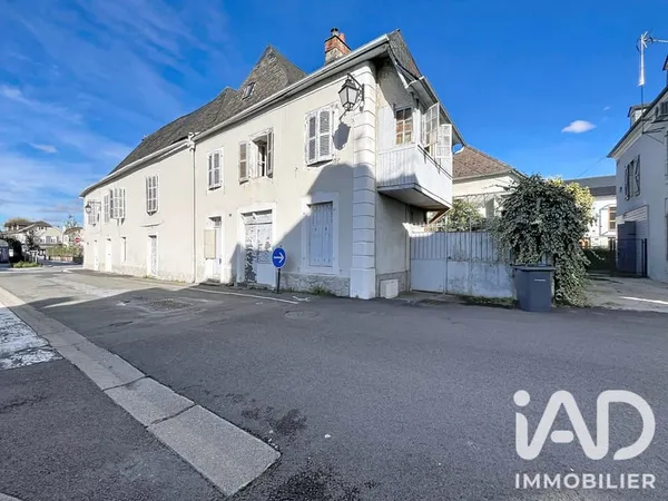 Immeuble 180 m²