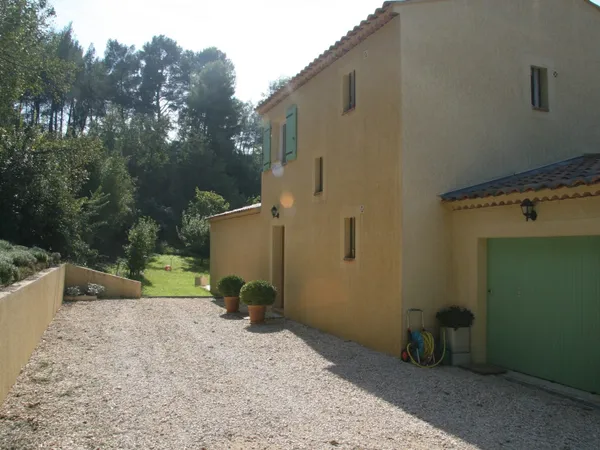 Belle maison familiale T4/5 à la Treille avec grand jardin