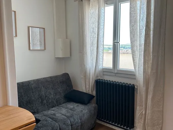 A louer chambre meublée AUXERRE