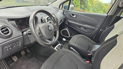 Renault Captur 0.9 TCe 90 - Zen – 2018 – 142222 km – Essence – Boîte Manuelle — photo 18