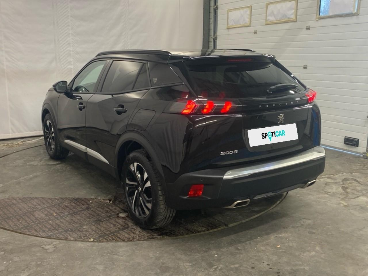 Peugeot 2008 puretech 130 s&s eat8 roadtrip — photo 3