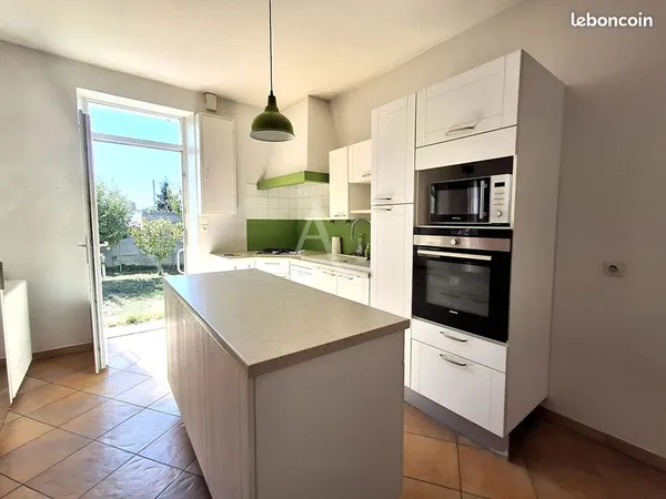 Maison 6 pièces 110 m²