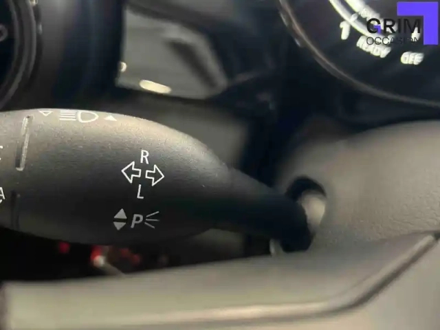 Mini Mini hatch 5 portes cooper 136 ch dkg7 — photo 24