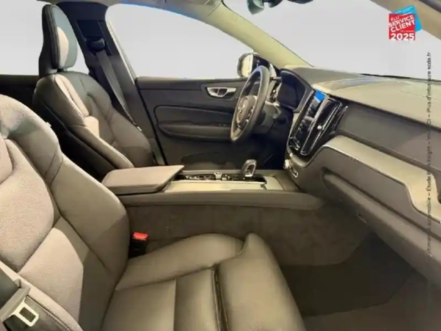 Volvo Xc60 t6 hybride rechargeable 253 + 145ch ultra style dark geartronic 8 awd sieges chauf/cuir volant — photo 5