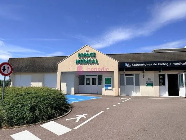 Local professionnel 51 m²