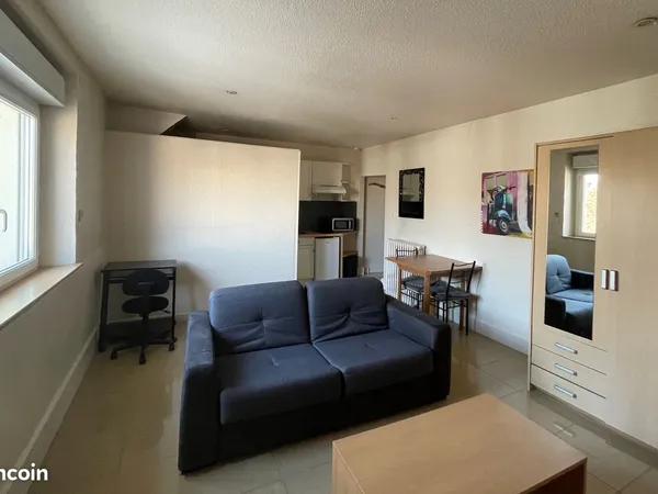 Studio meublé dans résidence sécurisée