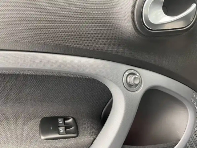 Smart Fortwo coupé 82 ch — photo 26