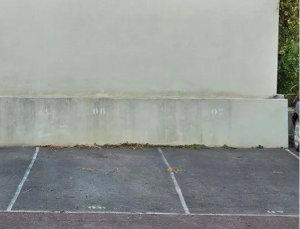 Place de parking à louer