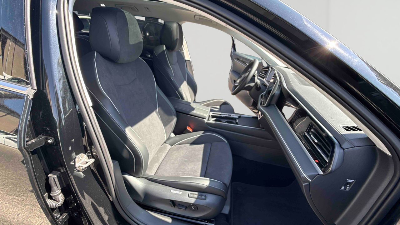 Volkswagen Passat 1.5 eTSI OPF 150 DSG7 — photo 19