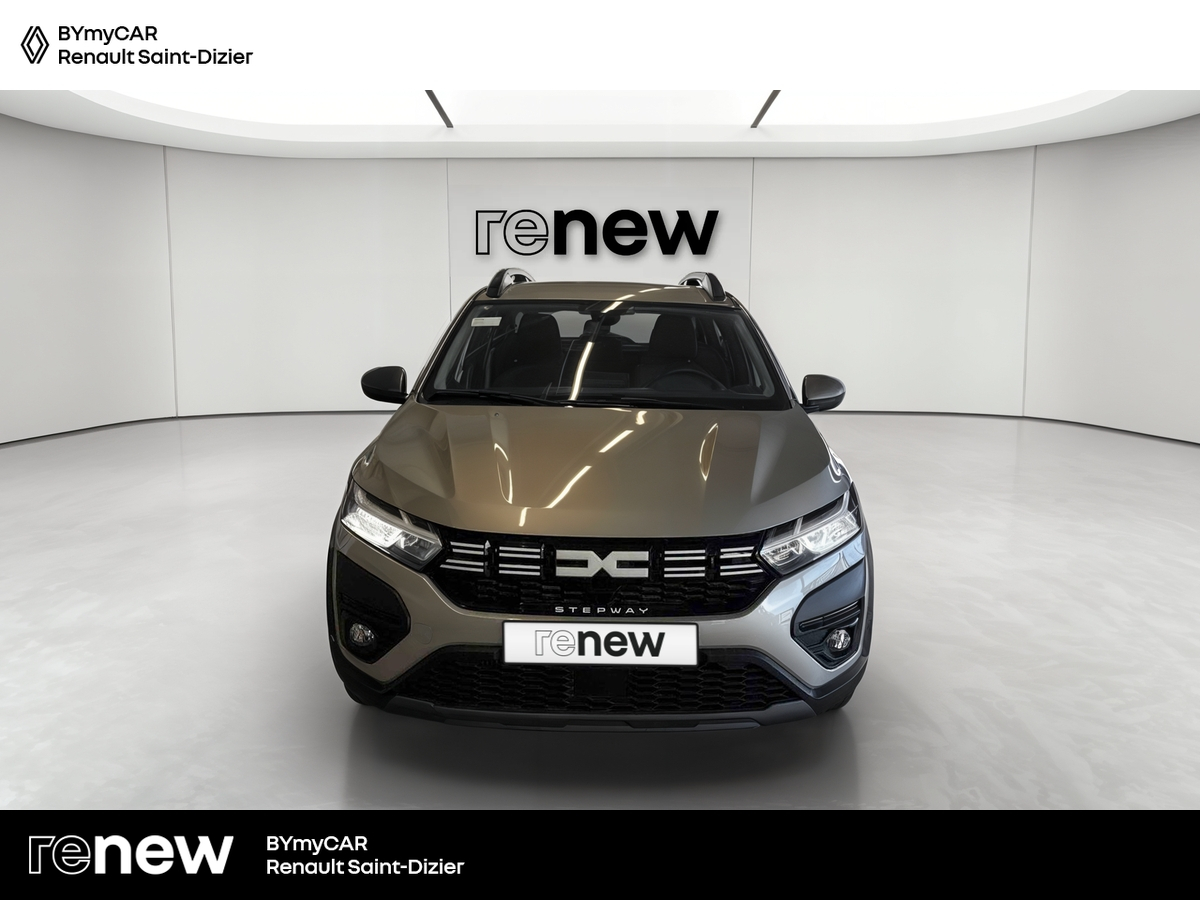 Dacia Sandero TCe 90 — photo 8