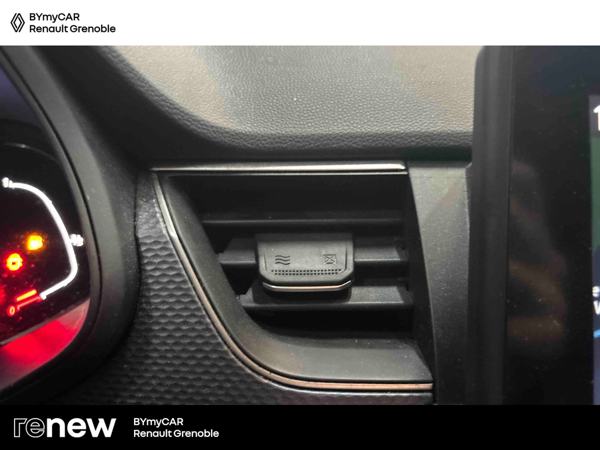 Renault Arkana E-Tech hybride 145 - 22 — photo 21