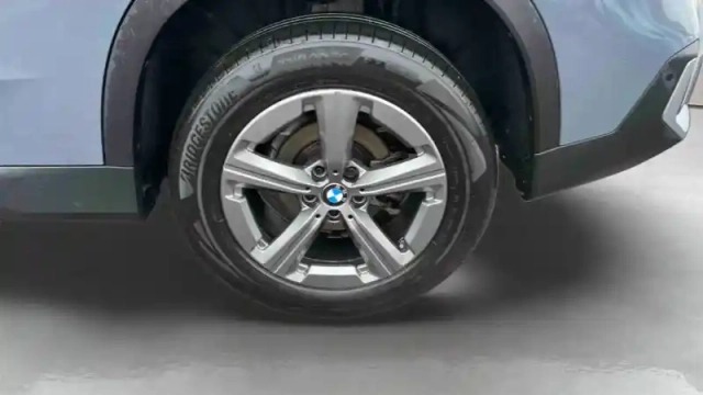 Bmw X1 sdrive 18d 150ch dkg7 — photo 16