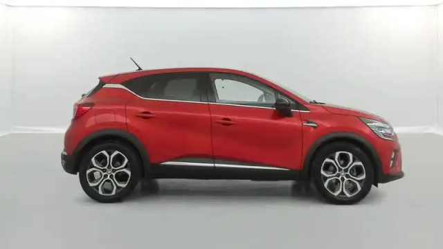 Renault Captur e-tech 145 - 21 — photo 6