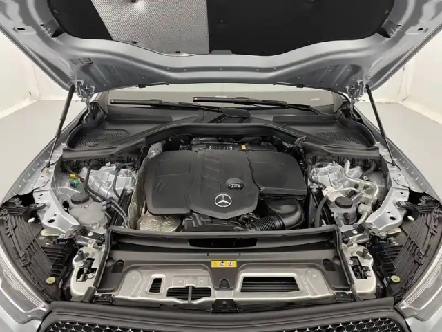 Mercedes Glc coupe 300 de hybrid eq 9g-tronic 4matic — photo 39