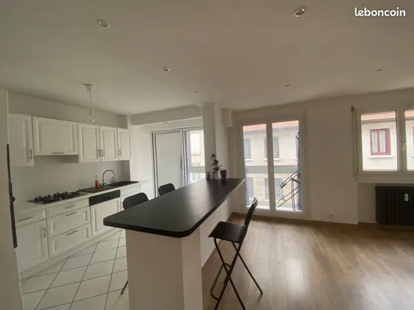 Appartement 4 pièces avec garage et parking
