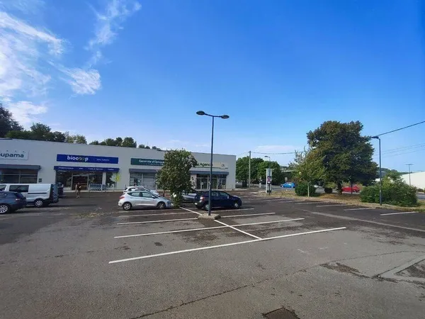 Bureau 95 m²