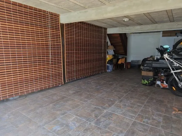 Maison F4 + piscine
