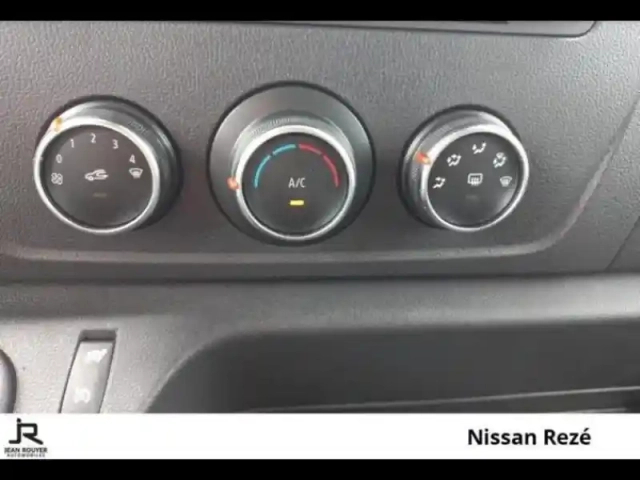 Nissan Interstar fg l2h2 3t3 2.3 dci 135ch n-connecta — photo 10