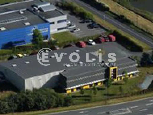 Local d'activité 1 375 m²