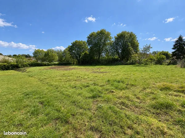 Terrain 2155 m² Lugon-et-l'Île-du-Carnay