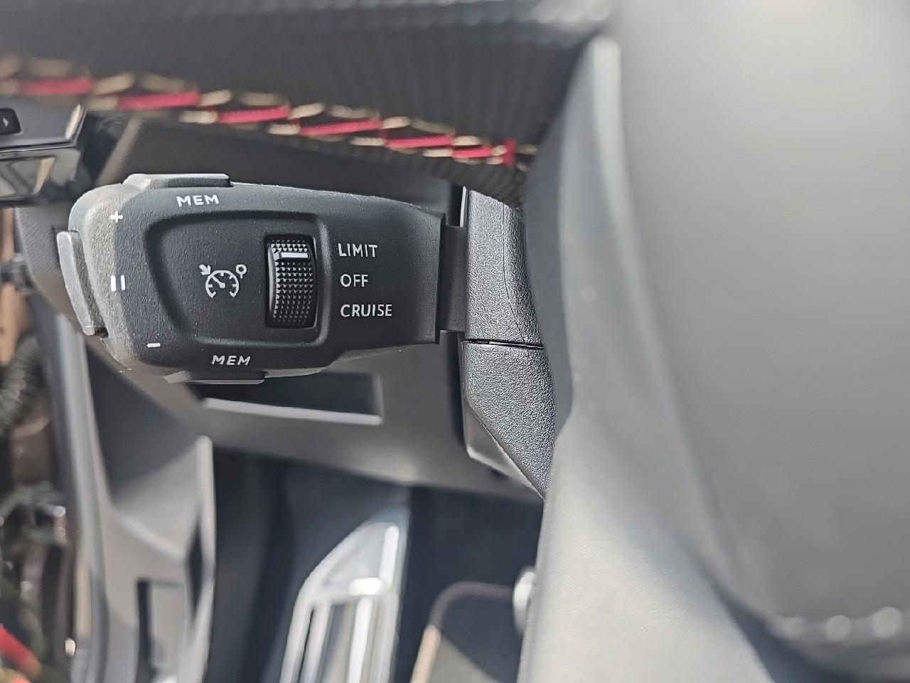 Ds Ds 7 crossback crossback hybride e-tense 300 eat8 4x4 performance — photo 22