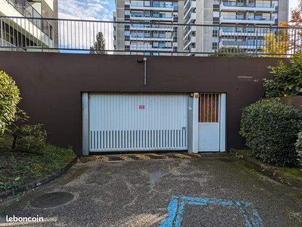 Emplacement de parking à louer