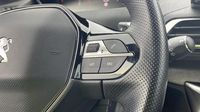 Peugeot 5008 1.2 PureTech 130ch S&S GT EAT8 — photo 17