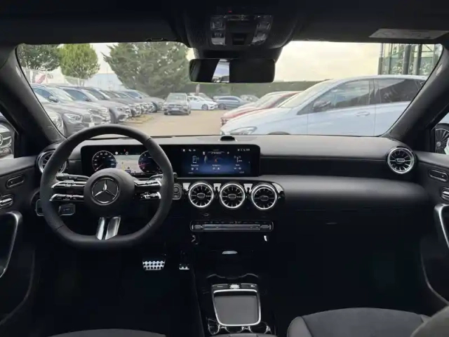 Mercedes Classe A 180 — photo 19