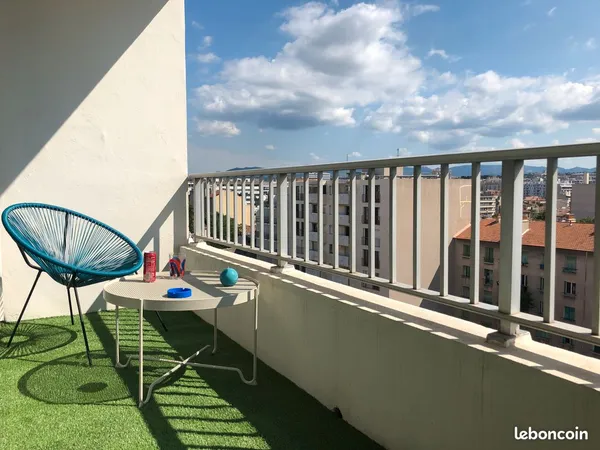 Agréable T1 avec vue dégagée